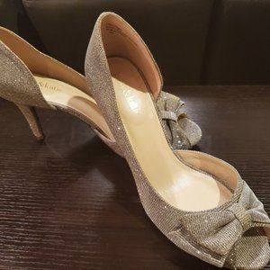 Kelly & Katie Open Toe Sparkly Sandals